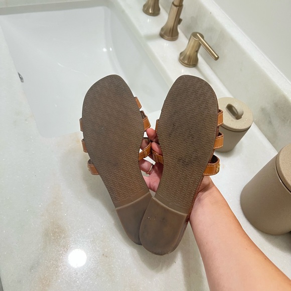 Sam Edelman - Picture 4 of 5